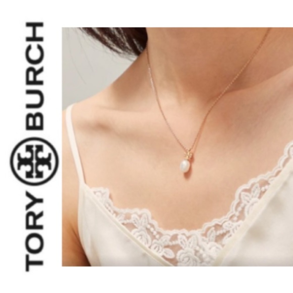 New TORY BURCH Pearl Pendant Necklace
